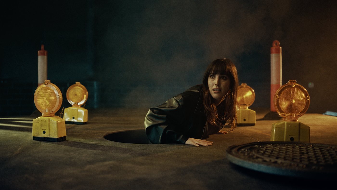 NETFLIX — 4